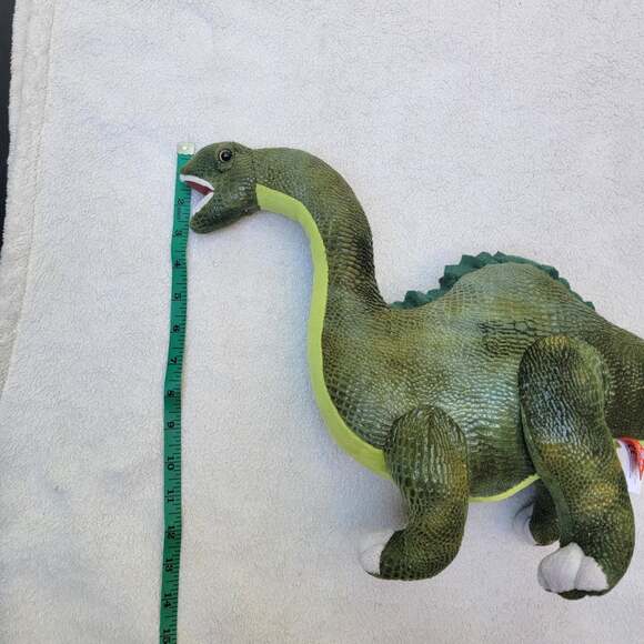 Wild Republic diplodocus dinosaur plush - Picture 4 of 6